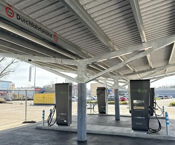 250409_HELIOS beta_Halder Talstraße_Trapezeindeckung